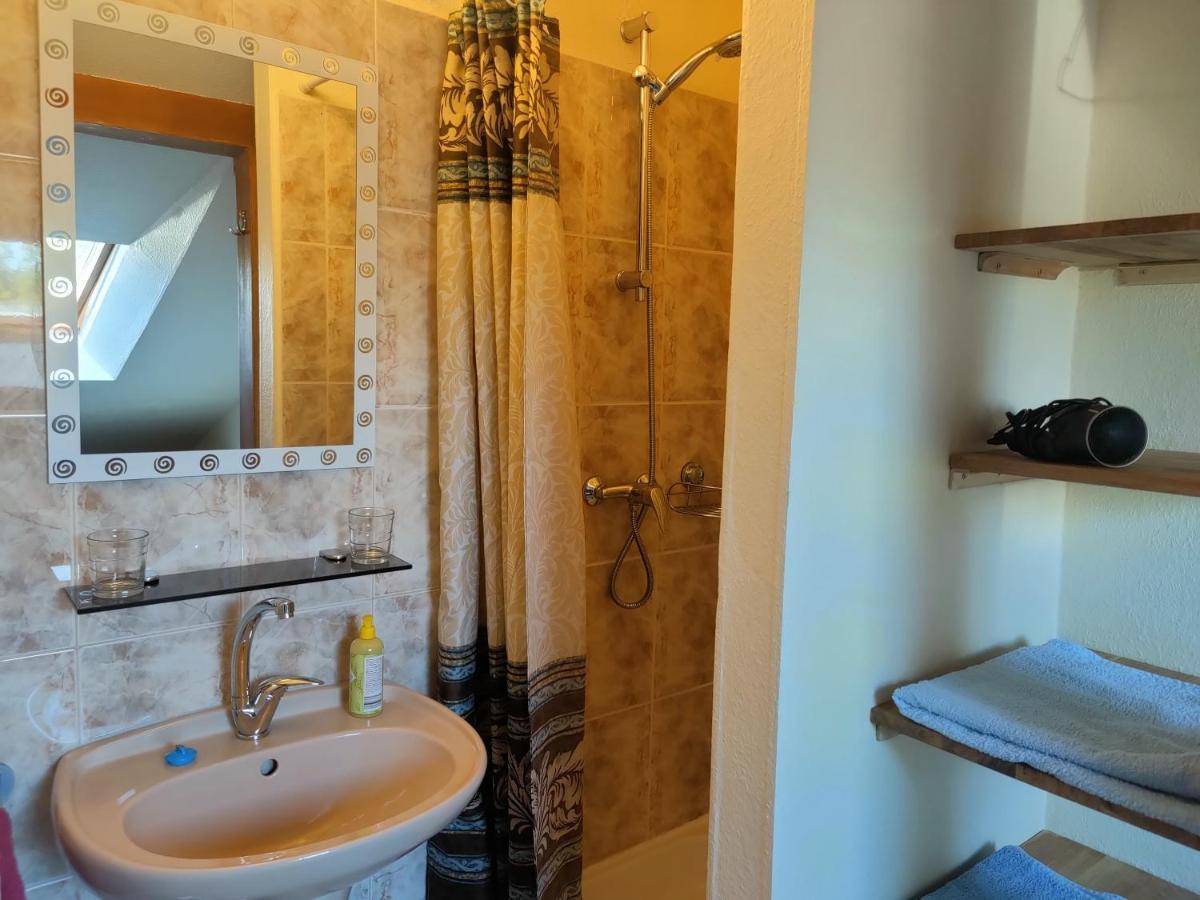 Ausras Mansarde Appartement Nida Buitenkant foto
